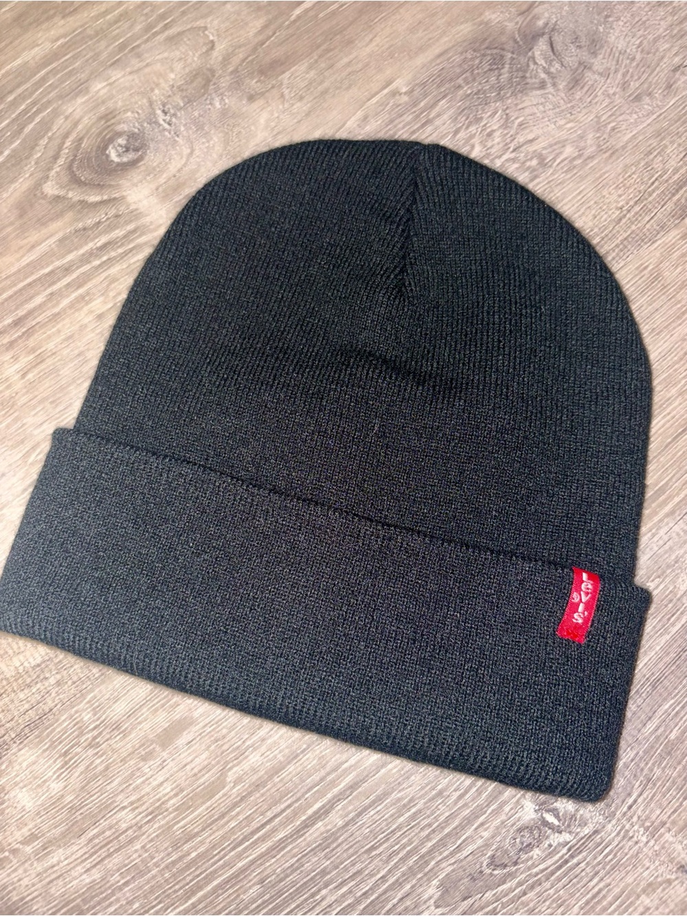 Levi's Black Ribbed Cuff Beanie with Red Tab